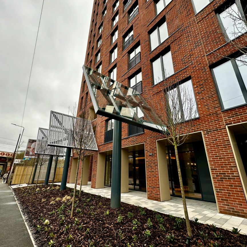 3 bedroom apartment to rent - Photo 1