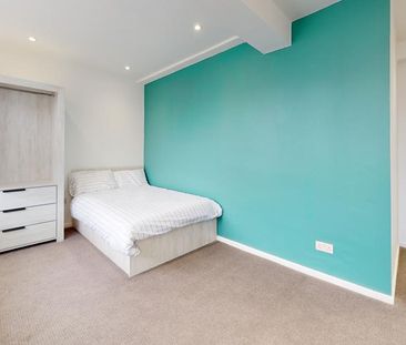 4 bedroom house to rent - Photo 3