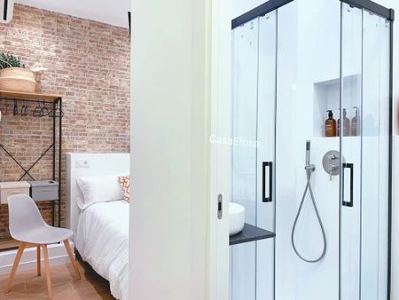 Carrer de l'Arquitecte Alfaro, Valencia, Valencian Community 46011 - Photo 5