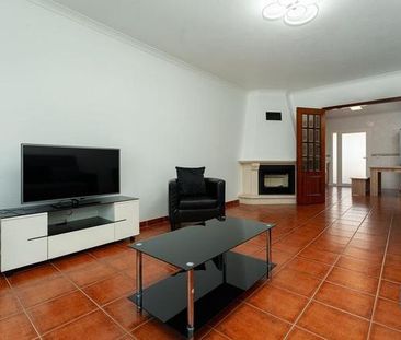 Moradia T4 - Photo 3