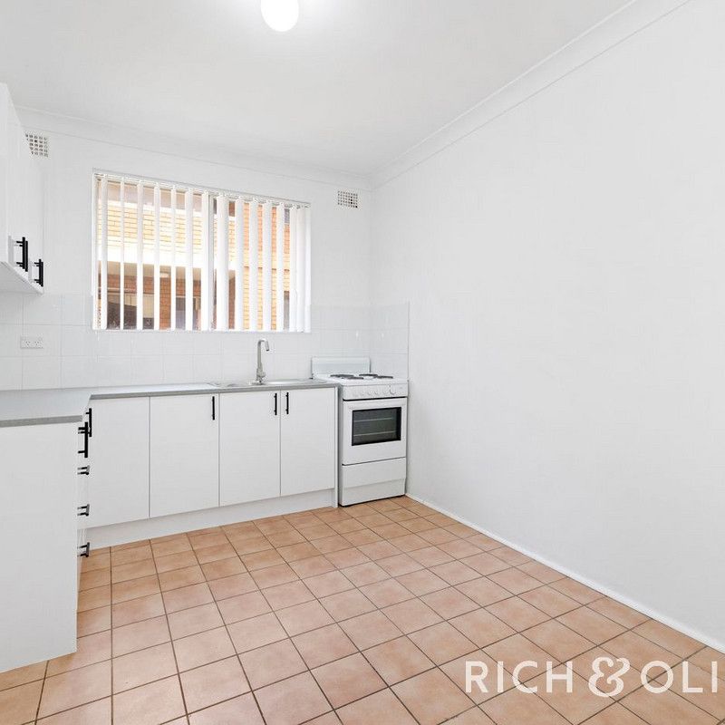 4/9 Denman Avenue, Wiley Park NSW 2195 - Townhouse For Rent | Domain - Photo 1