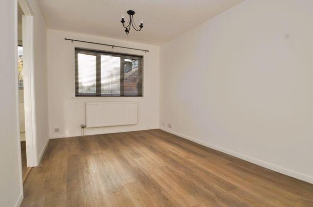 2 bedroom duplex to rent - Photo 1