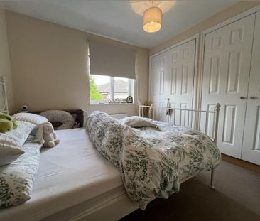 2 bedroom semi-detached house to rent - Photo 2