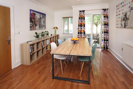 6 bedroom terraced house to rent - Photo 5