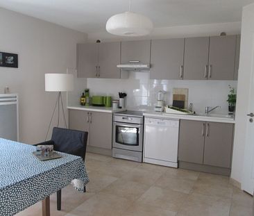 Location appartement 70.02 m², Maillane 13910 Bouches-du-Rhône - Photo 5