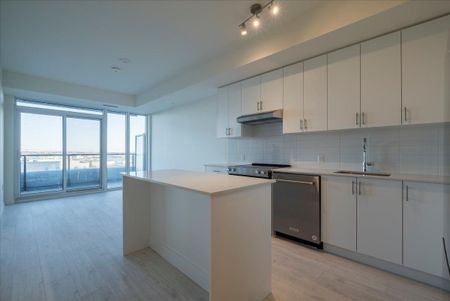 For Lease - 8960 Jane Street Unit# 411, Vaughan, Ontario - Photo 4