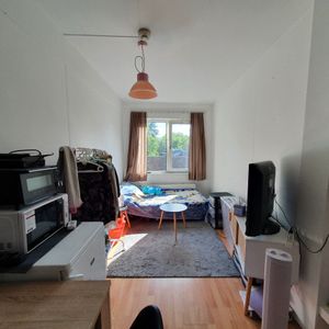 Te huur: Appartement Kardinaal Vaughanstraat in Tilburg - Photo 2
