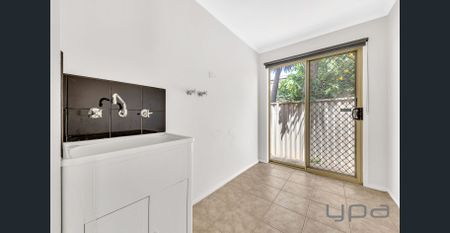 Affordable Family Living in Roxburgh Park - Photo 5