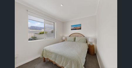 Renovated Gem in Great Location! - Photo 5