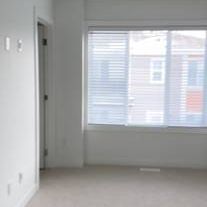 4 BED 3 BATH HOUSE - Photo 4