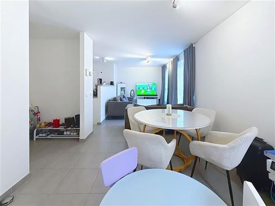 Appartement te huur - Foto 1