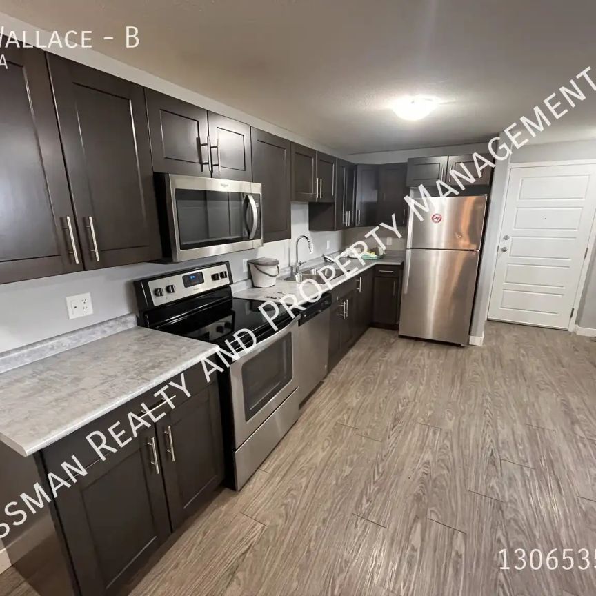 960 Wallace — 2 Bedroom - Photo 1