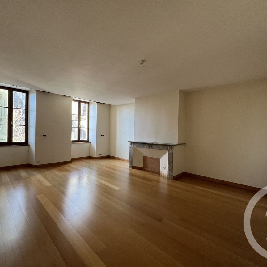 Location Appartement 5 pièces 117m² ORTHEZ 64300 - Photo 1