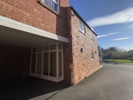 187 Tettenhall Road The Coach House Wolverhampton WV6 0BZ - Photo 5