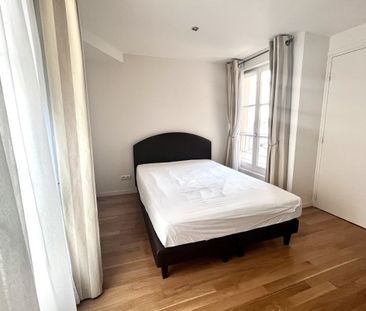 Appartement à louer à Paris 8Ème - Photo 3