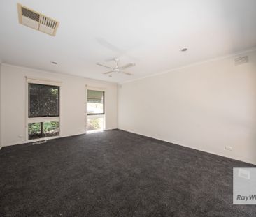 3-Bedroom Family Home in a Prime Location - Photo 2