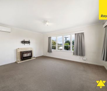 Comfortable Family Living in a Convenient, Sought-After Location - Photo 3