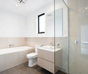 Brand new townhouse with Low-Maintenance Living - Photo 6