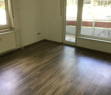 Da kommt man gern Heim. günstige 3-Zimmer-Wohnung - Foto 3