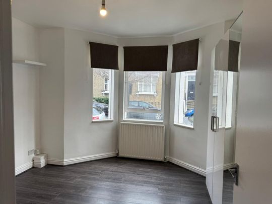 2 Bed Flat, Overstone Road, W6 - Photo 1