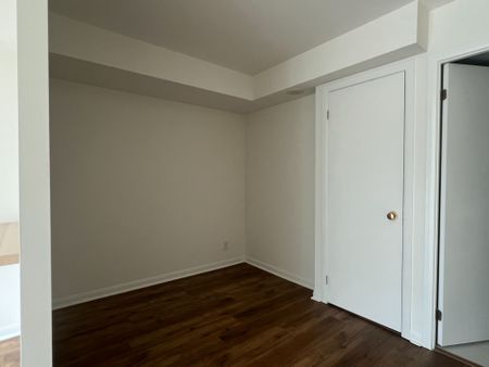 For Lease - 96 St Patrick Street Unit# 516, Toronto, Ontario - Photo 2
