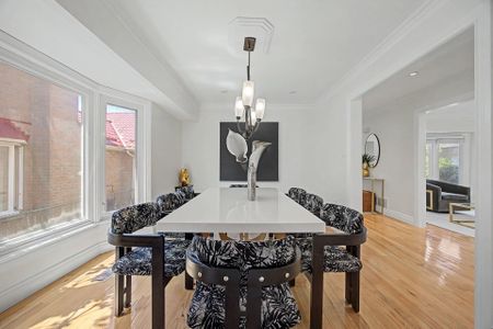 For Lease - 329 Kingsbridge Garden Circle, Mississauga, Ontario - Photo 4