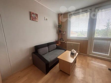 Pronájem garsonky 1+kk s výhledem na zámek ve Světlé nad Sázavou - Photo 2