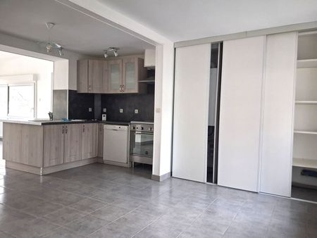 BERNAY - Maison 4 pièces - Photo 3