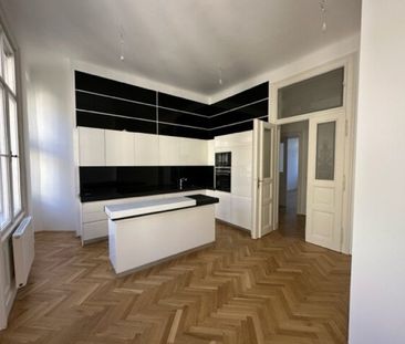 Traum Wohnung für sportliche - 4 Zimmer - 3 Stock - Photo 1
