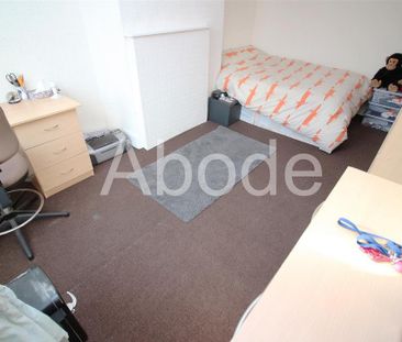 4 bedroom house to rent - Photo 3