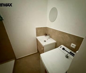 Pronájem bytu 2+kk s lodžií v klidné části Valašského Meziříčí. - Photo 1