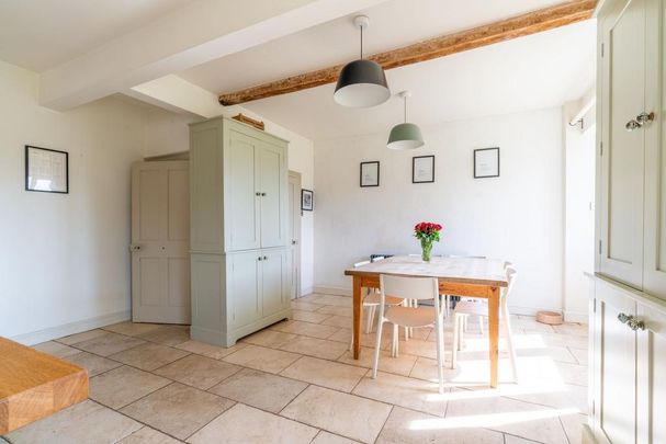 7 bedroom detached house to rent - Photo 1