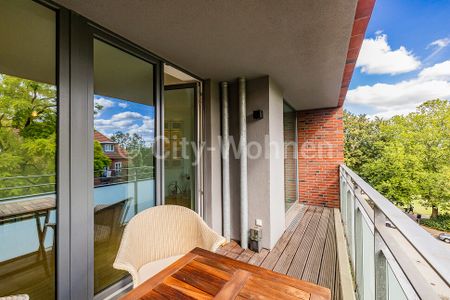 Modern ausgestattete Wohnung mit sonnigem Balkon und Garagen-Stellplatz in Hamburg-Altona - Photo 2