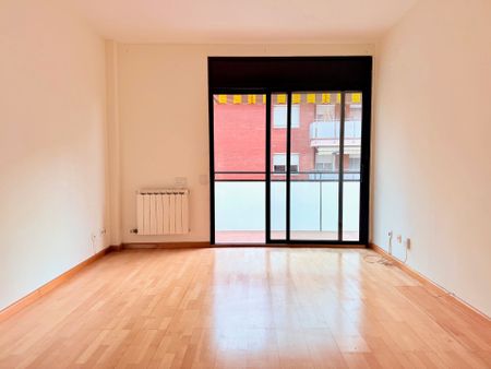 Piso de alquiler en Carrer Estelí, Mas Lluí - Photo 4