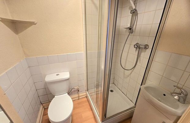 Flat 4, 5A Fulford Road, Scarborough - Photo 1