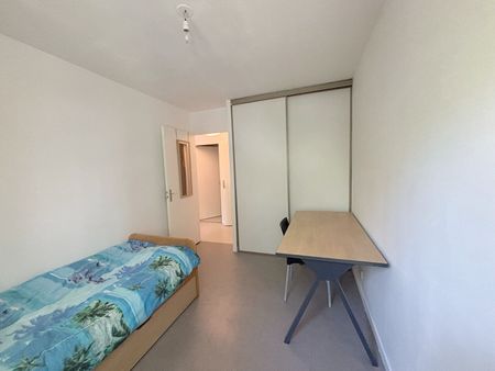 Location Appartement 3 pièces 64m² - Photo 4