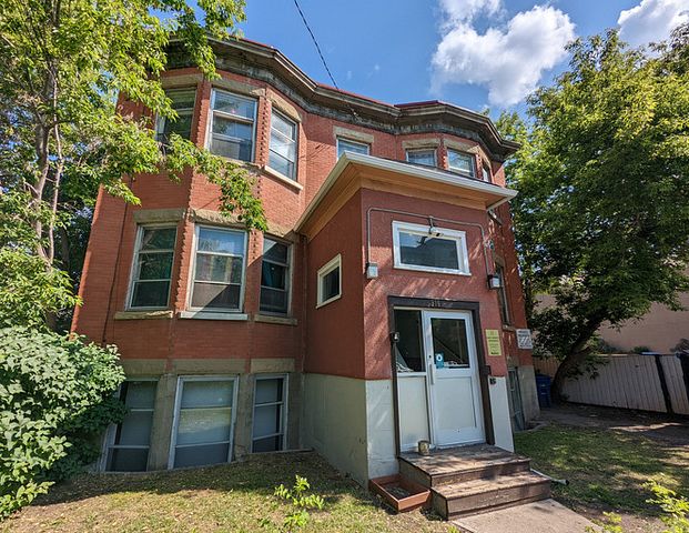 Sibley Mission Apartments | 316 18 Avenue SW, Calgary - Photo 1