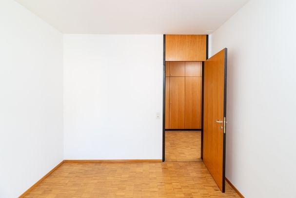Apartment - Photo 1
