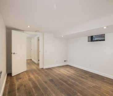 For Lease - 1654 Gerrard Street, Toronto, Ontario - Photo 6