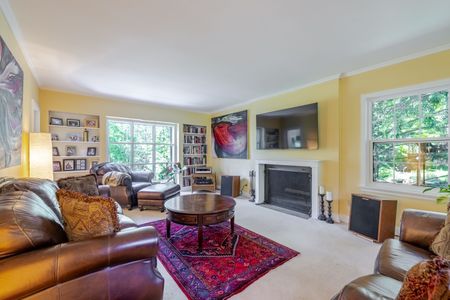 For Lease - 2 Grosvenor Street, London East, Ontario - Photo 3