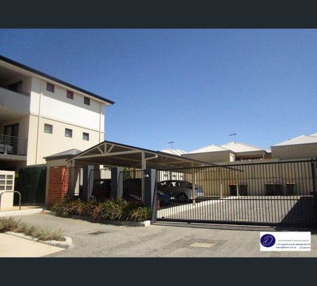 17 Poynton Av, Midland, WA 6056 - Photo 1