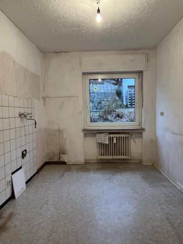 *** In Renovierung *** 3 Zi, KDB + Balkon in Bestwig - Foto 3