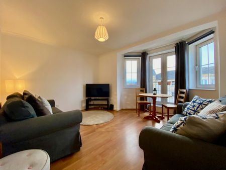2 bedroom apartment to rent - Photo 2