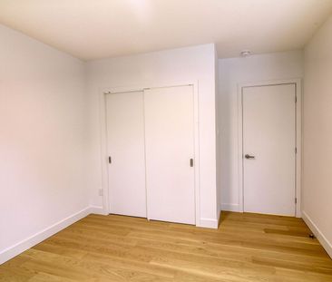 4557 Sherbrooke Street West - Photo 5