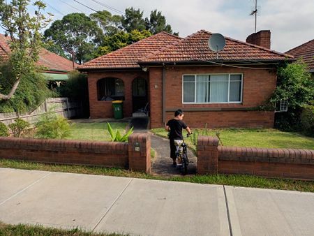 Rydalmere - Photo 2