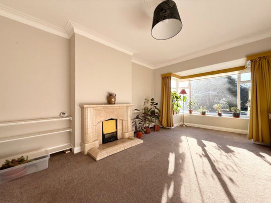 3 bedroom semi-detached house to rent - Photo 1