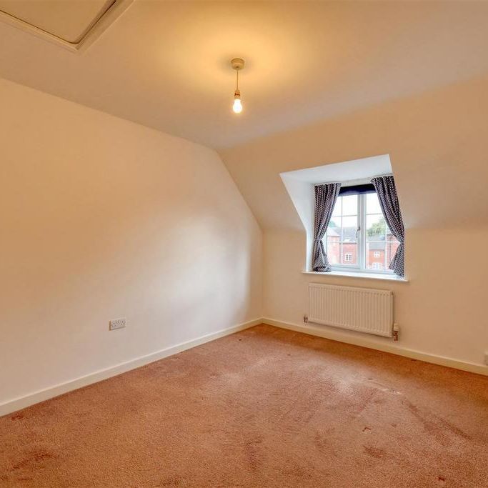3 bedroom semi-detached house to rent - Photo 1
