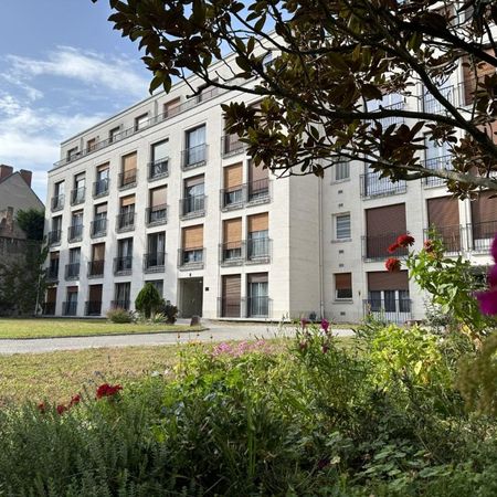 Location Appartement 1 pièce Meublé 21m² BLOIS 41000 - Photo 4