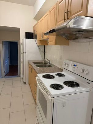 For Lease - 413 Spadina Avenue Unit# 201, Toronto, Ontario - Photo 1