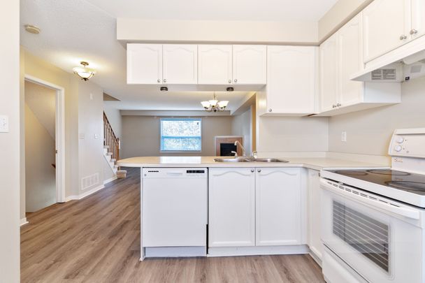 For Lease - 1550 REEVES Gate Unit# 12, Oakville, Ontario - Photo 1